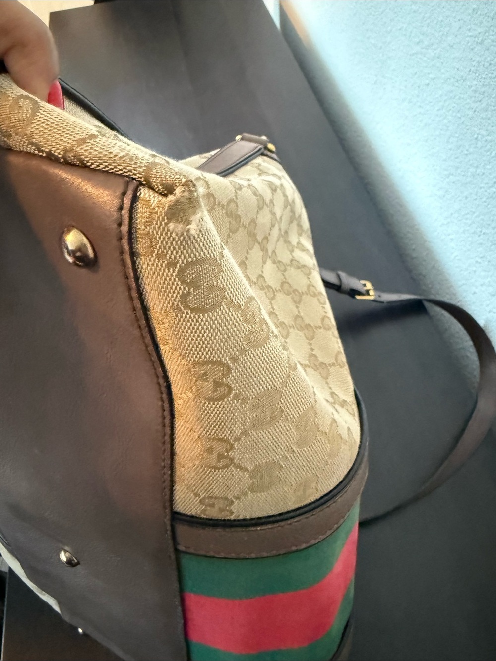 Gucci Beige GG Canvas Tote with Green and Red Center Stripe - Picture 9 of 12